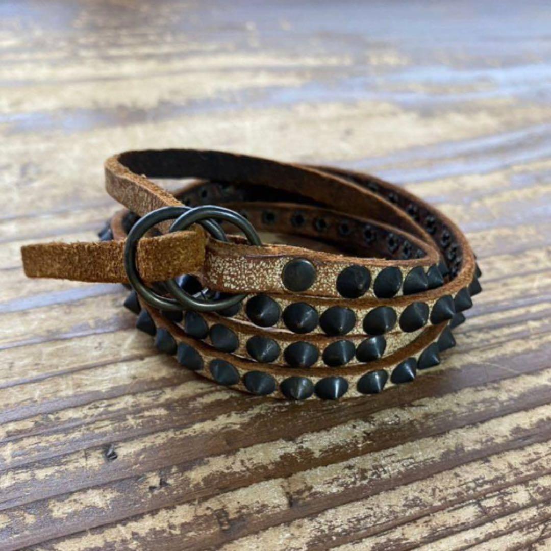 HTC エイチティーシー トゲ スタッズ レザー 4重巻き ブレスレット