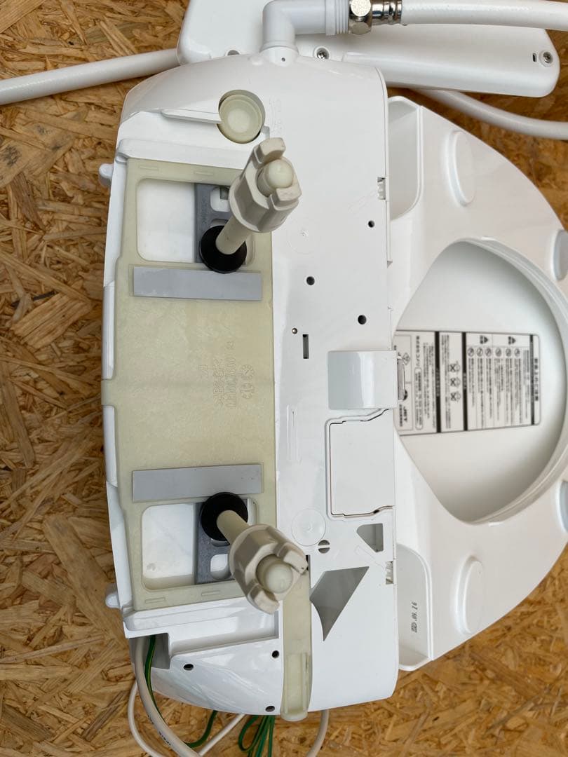 ジェニックス 温水洗浄便座 貯湯式 HWS-R2 ウォシュレット 2023年