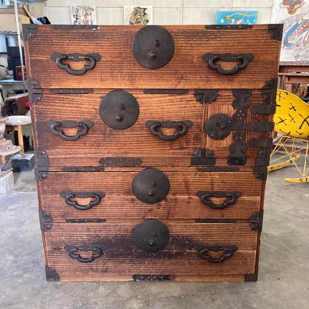 g*k様 ゴツい持ち手の桐箪笥 鉄器 時代箪笥 和箪笥 着物箪笥 アンティーク g*k様 ゴツい持ち手の桐箪笥 鉄器 時代箪笥 和箪笥 着物箪笥
