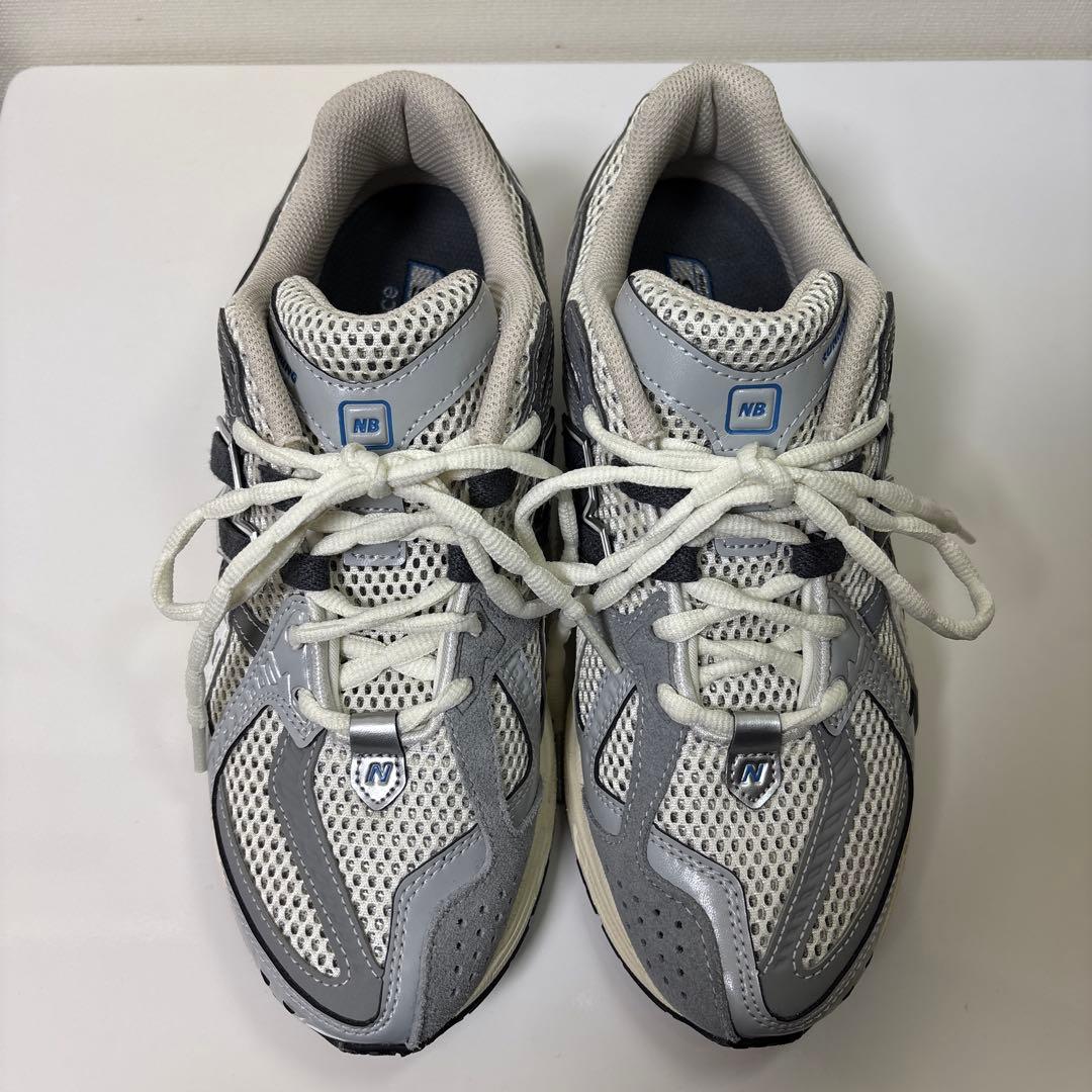 美品ニューバランス スニーカー U1906NA 24.5cm