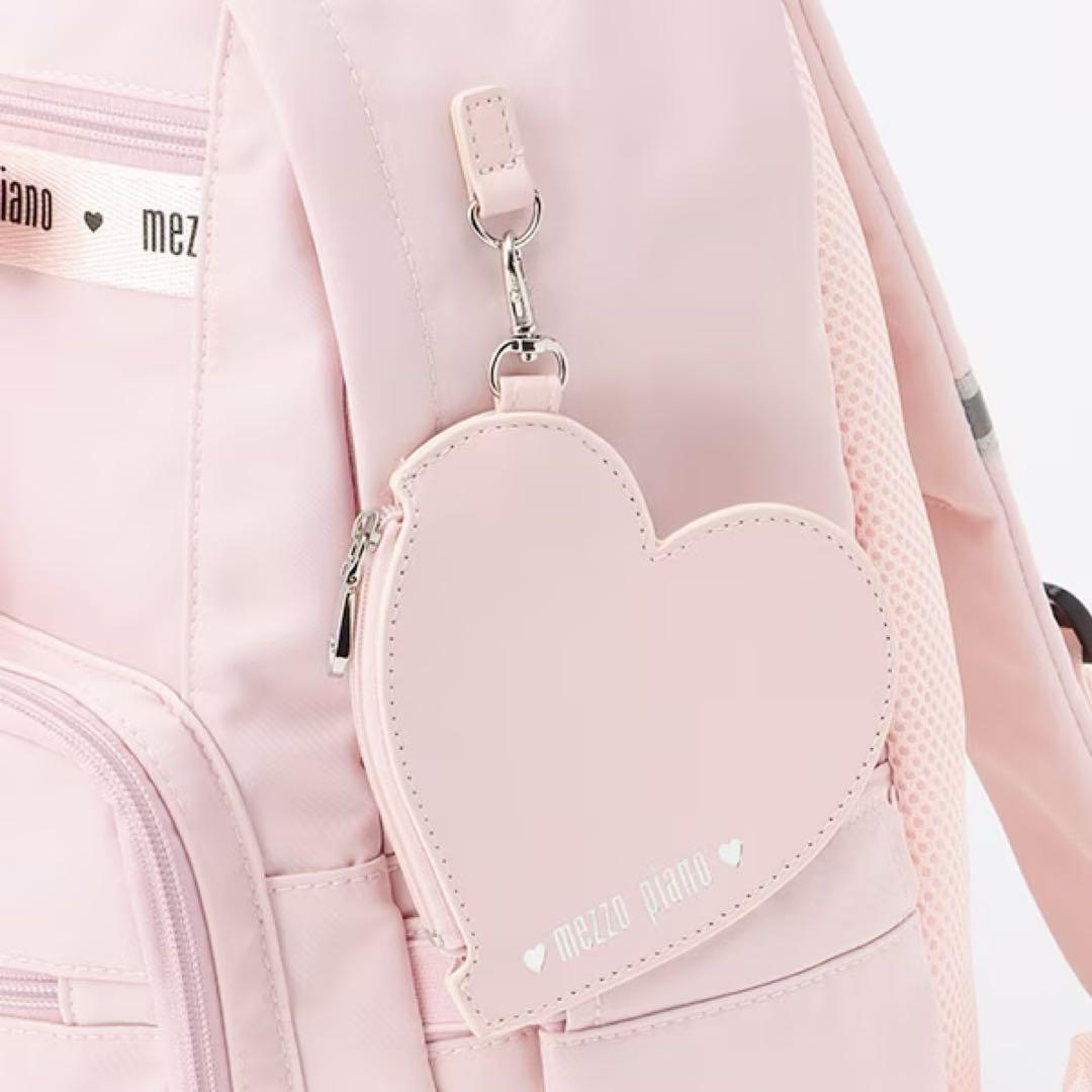 メゾピアノ 約21L ハートポーチつきロゴリボンリュック ブラック 新品