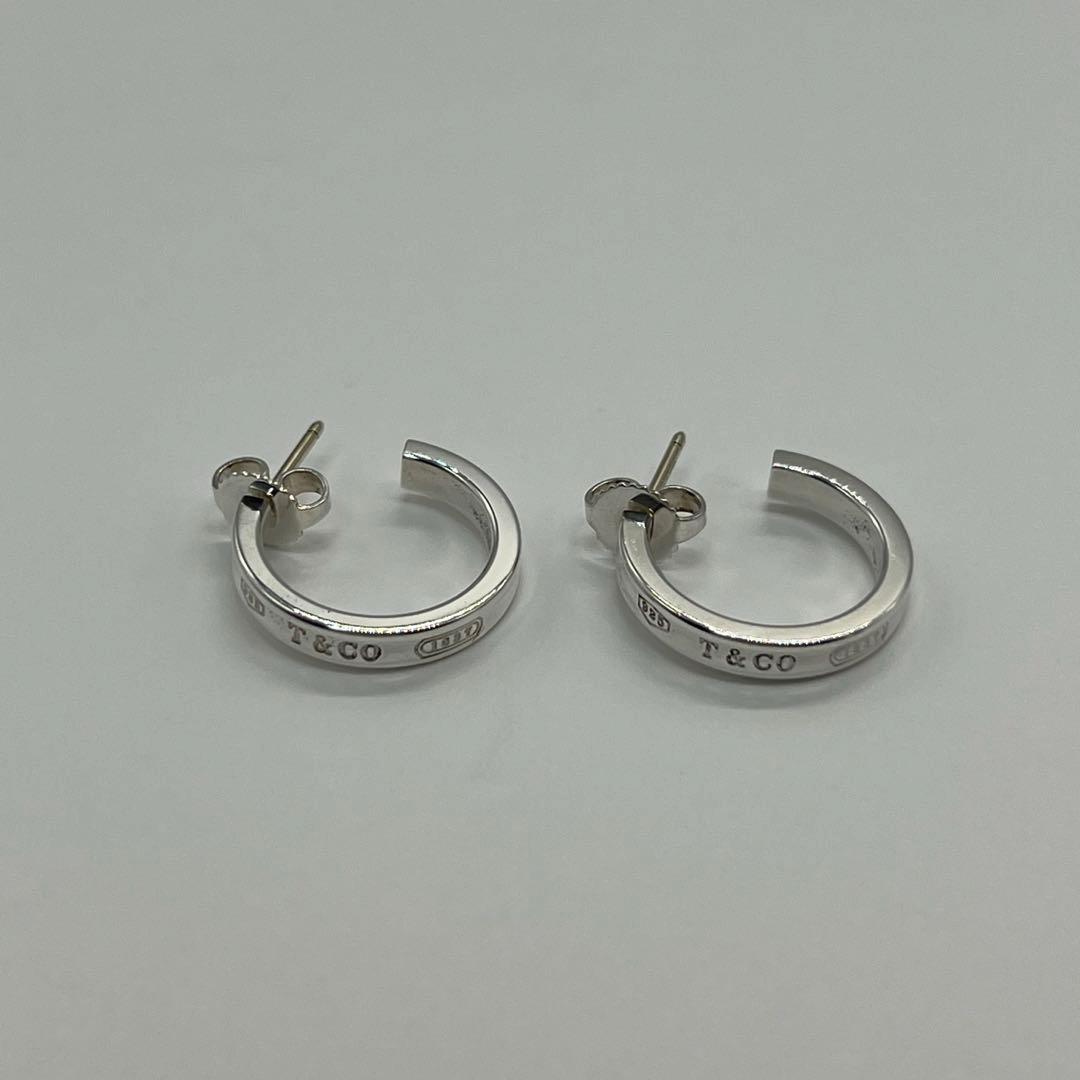 ティファニー TIFFANY 1837 ナローフープピアス スモール Ag925 - メルカリ