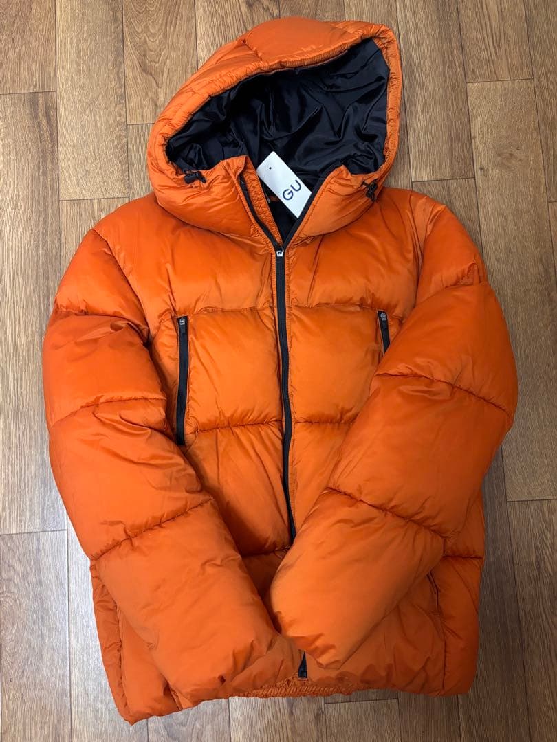 GU フード付きオレンジダウンジャケット未使用品 - メルカリ