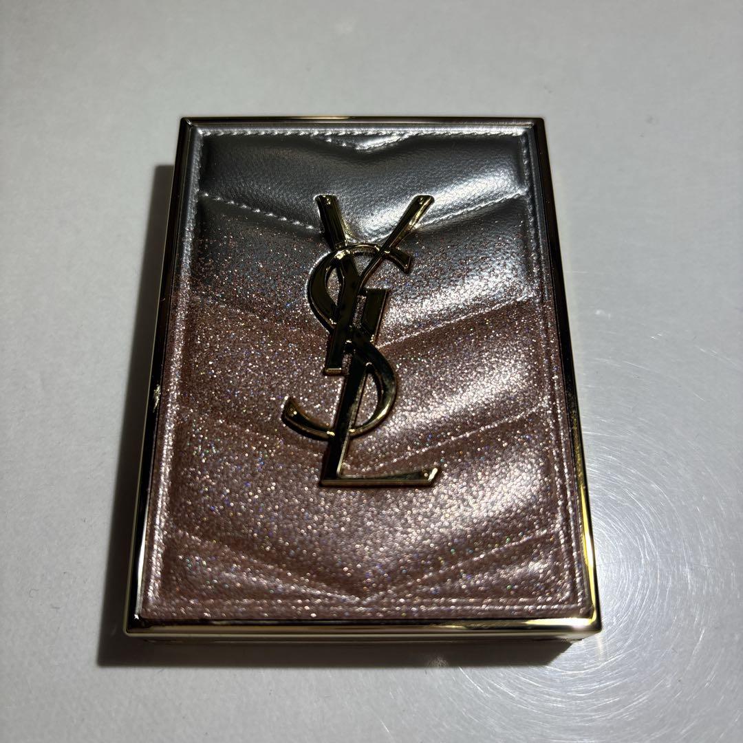 イヴ・サンローラン クチュール ミニ クラッチ 126 スパークリング