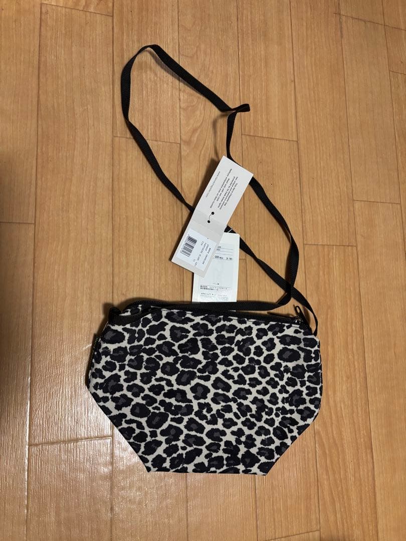 新品 ☆エルベシャプリエ ポシェット2885パンサー エルベシャプリエ Herve Chapelier 2885FCS (ナイロン舟型ショルダー