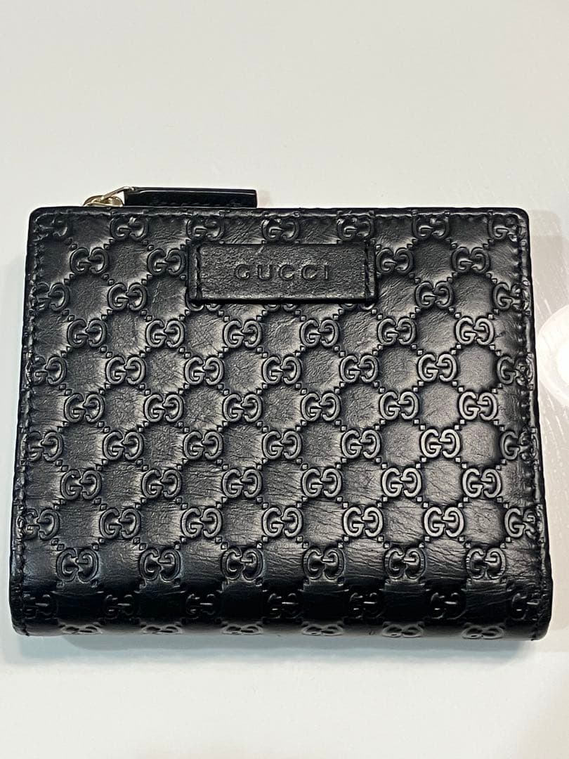 GUCCI グッチ　グッチシマ　折り財布 GUCCI（グッチ） グッチ財布 二つ折り財布 札入れ 小銭入れなし メンズ