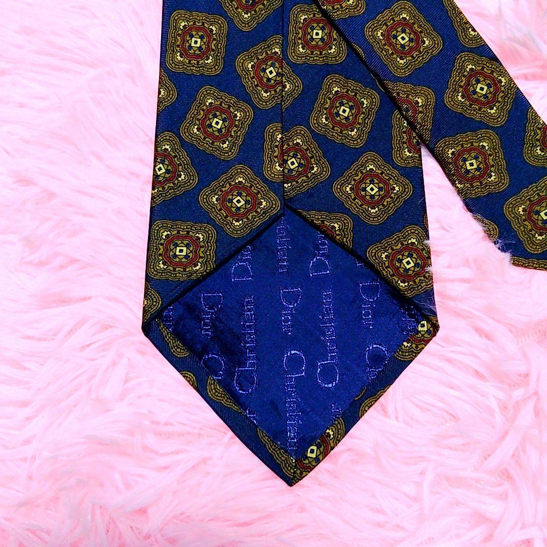 極美品】クリスチャンディオール ネクタイ シルク - メルカリ