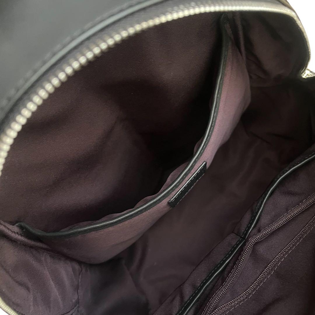 極美品】epe ベジタブルタンニンレザー ラウンドリュック A4 PC 黒