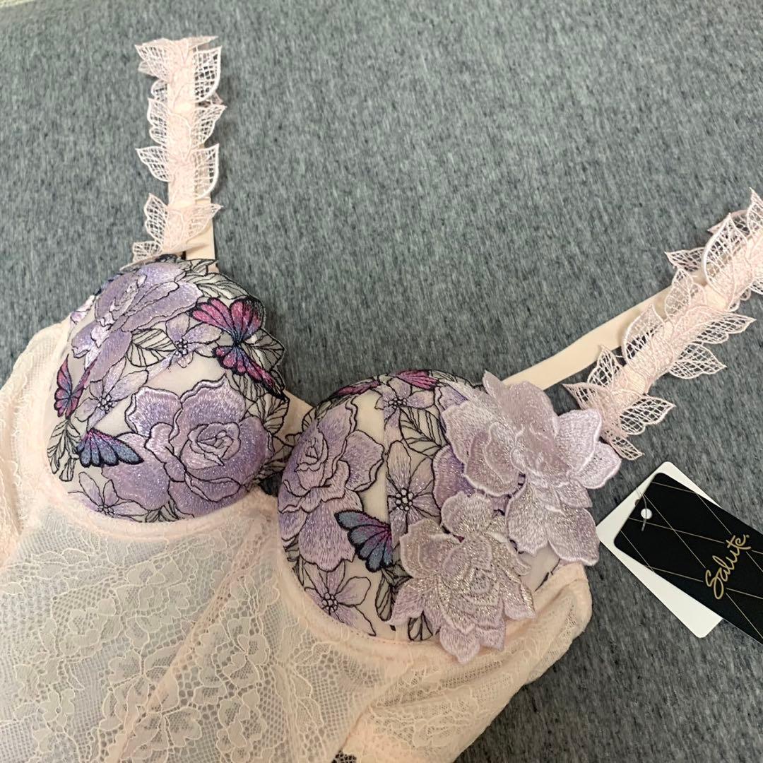 新品、ワコール サルート、上下、スリーインワン、マリリンモンロー、D65/M