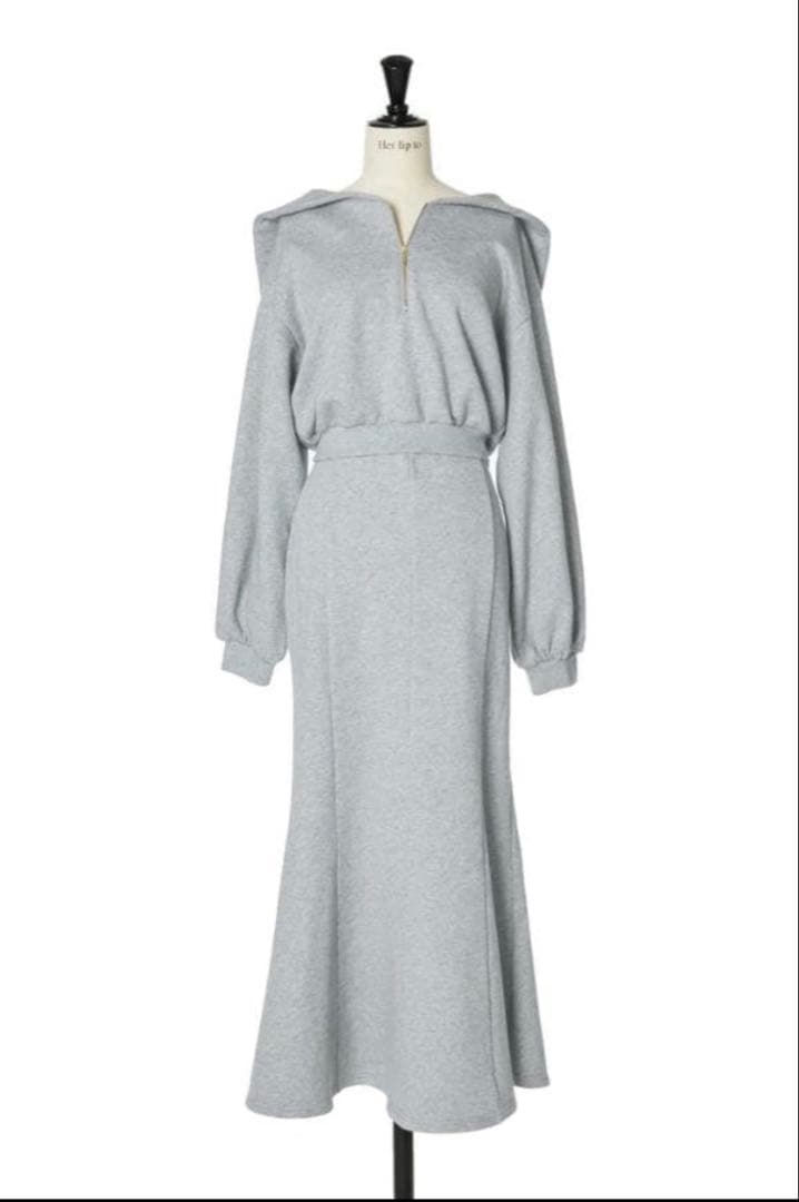 新品 Herlipto Half Zip Sweat Dress S - メルカリ