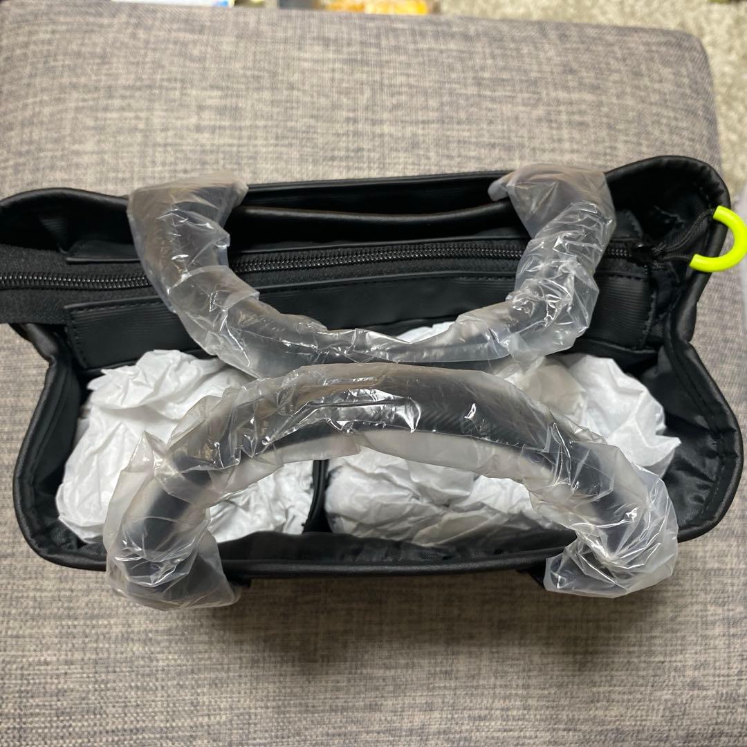 新品！Lexus ラウンドバッグ ブラック - メルカリ