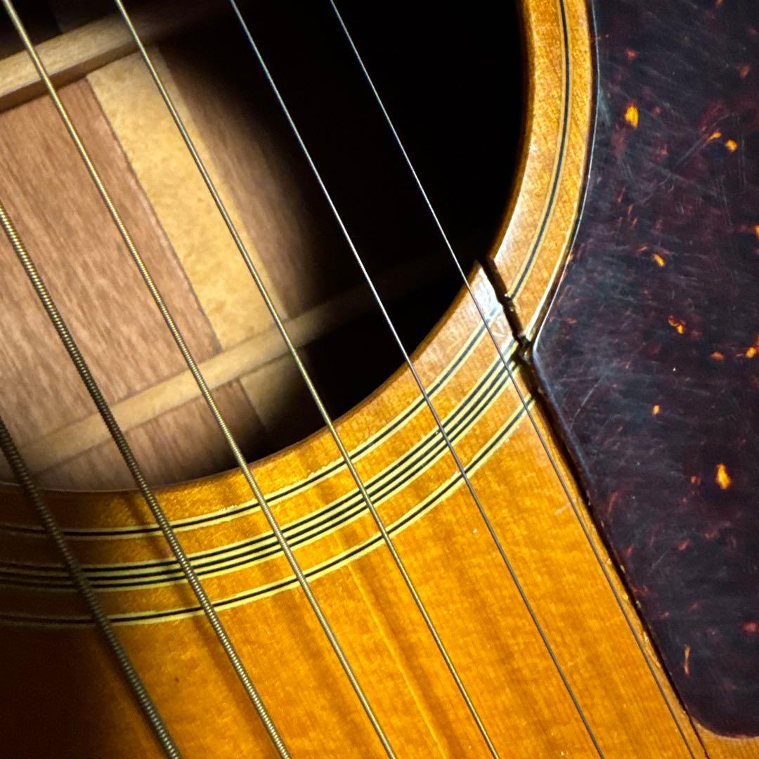 Gibson J-45/50 ハードケース付き リペア推奨