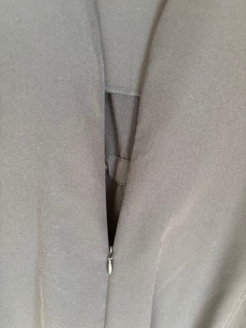 ayane アヤン ブラックVネック サロペット オールインワン - メルカリ