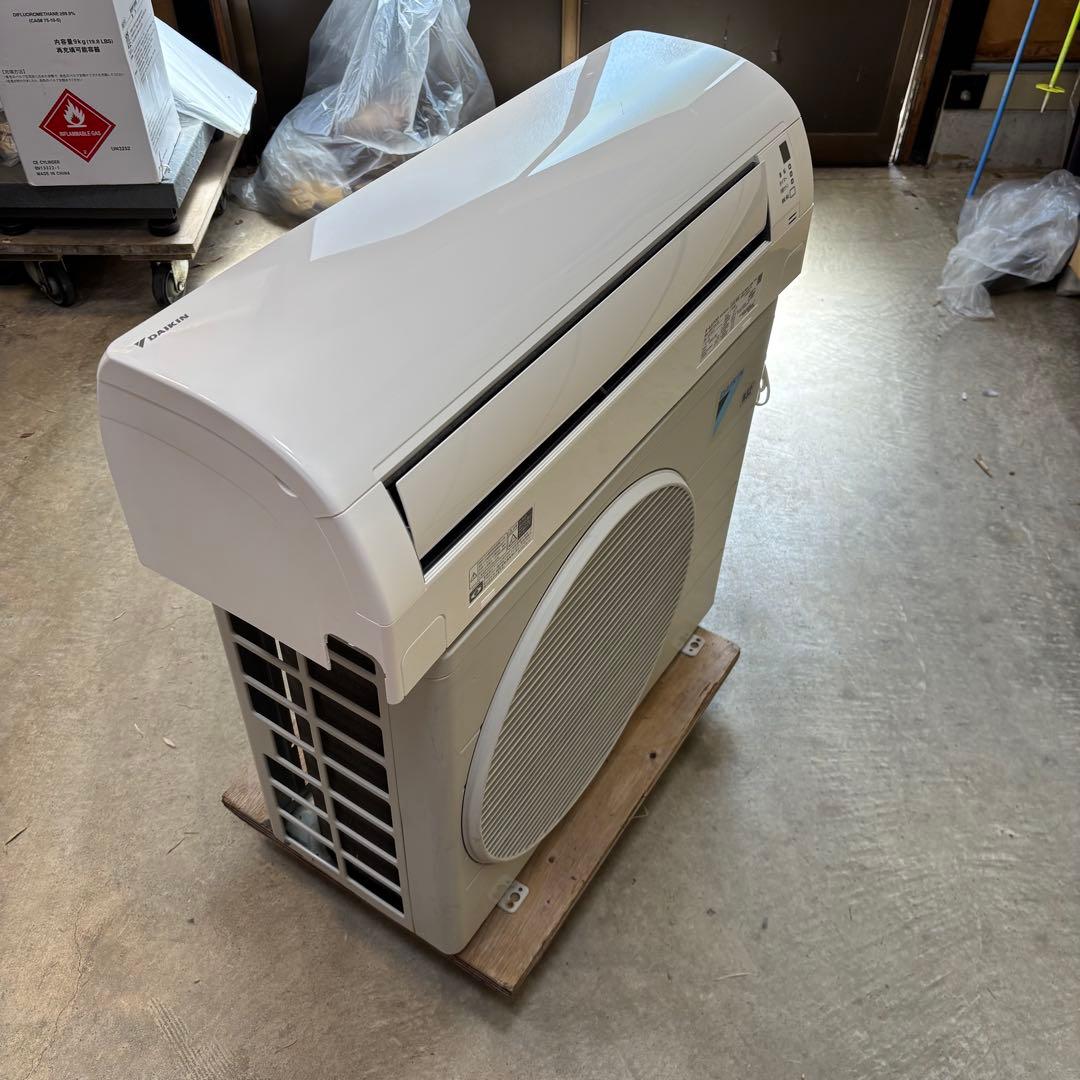 ⭕️ダイキンエアコン　2.8kw 主に10畳用 　分解清掃、冷媒ガス補充済