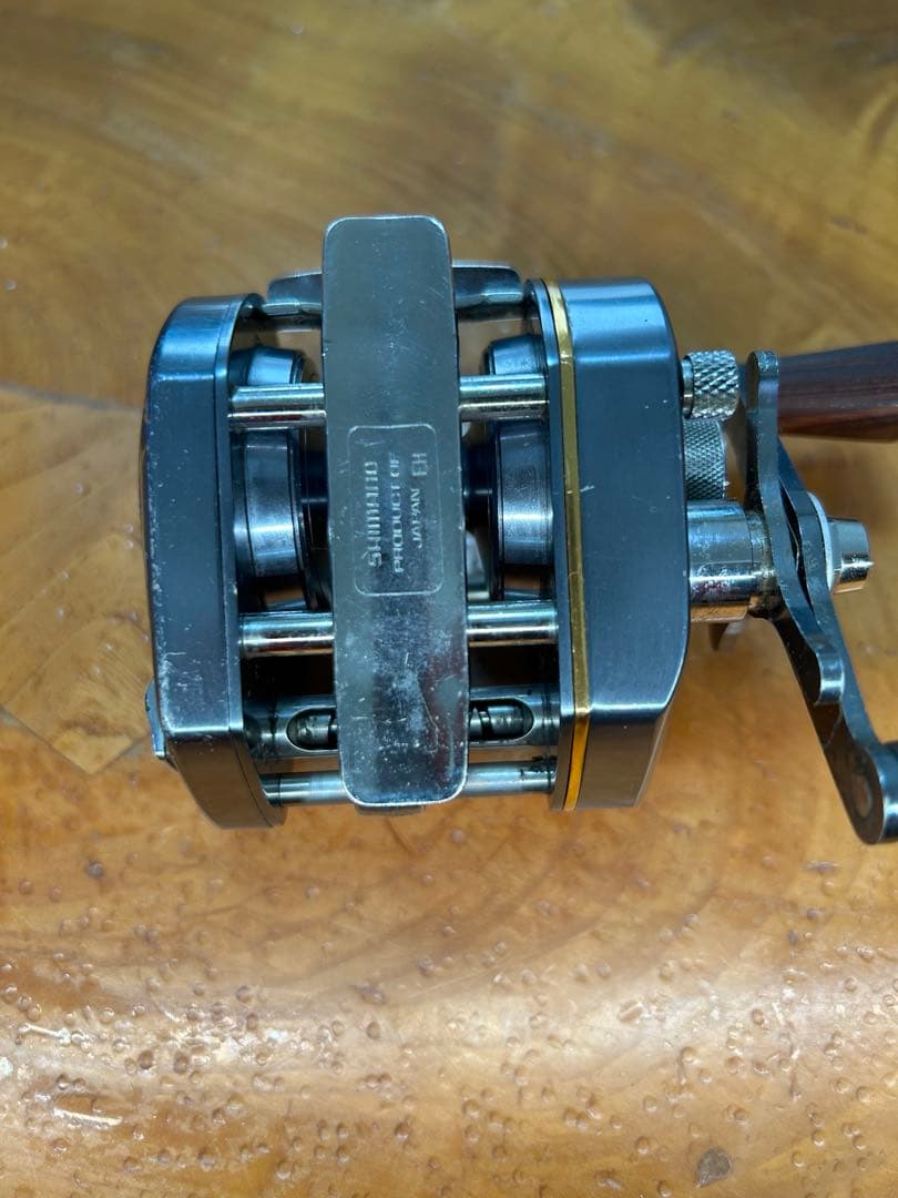 Bantam 100 EX クラシックなベイトリール・シマノの伝統的なベイト