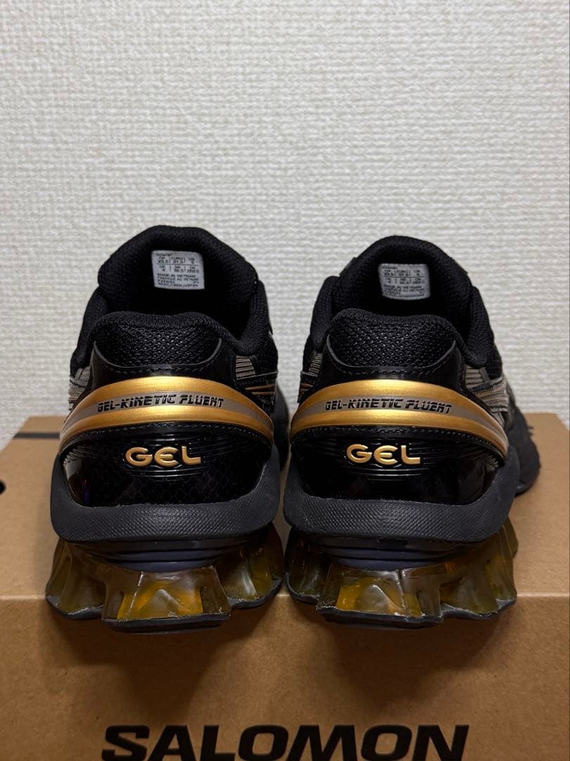 【ASICS】GEL-KINETIC FLUENT 23.5cm