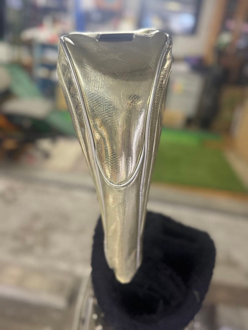 hiroさん専用マークアンドロナ ドライバー ヘッドカバーメタルシルバー