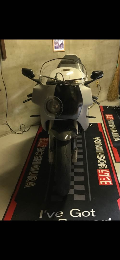 SUZUKI GSX-R400R GK76A F カウル スズキ 耐久レーサー - メルカリ