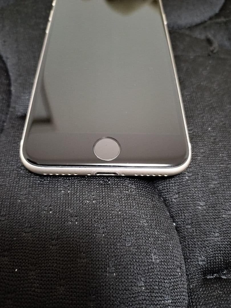 iPhoneSE3 128GB スターライト - メルカリ