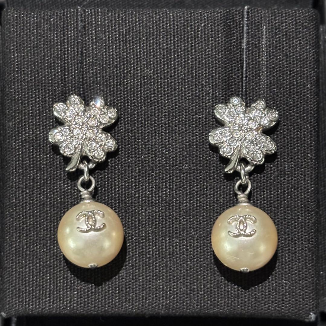 CHANEL】シャネル クリスタル クローバー×パール ドロップピアス