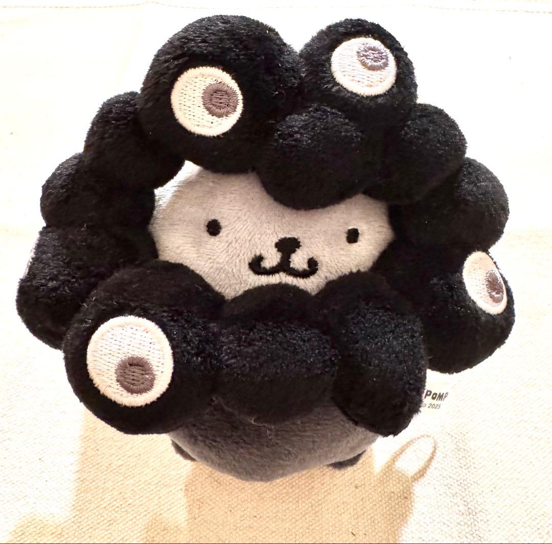 ミャクミャクEXPO2025 なりきりぬいぐるみ黒カラビナ付ポムポムプリン