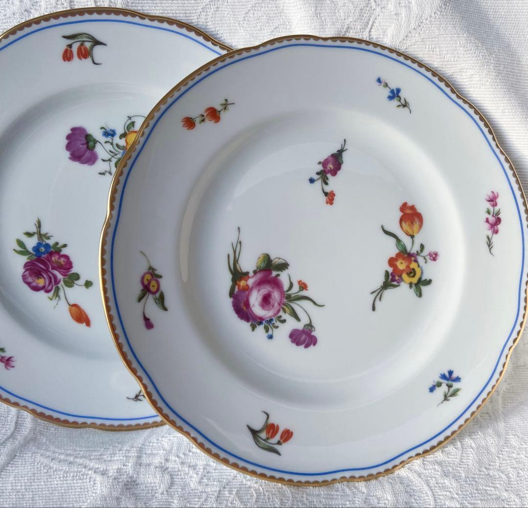 ルイ16世様式　マリーアントワネットのデザイン(1774年)ロワイヤルリモージュ ルイ16世様式 マリーアントワネットのデザイン(1774年)ロワイヤル