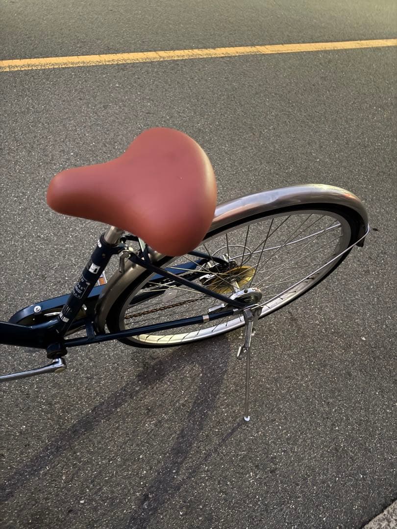 154 自転車 大阪市 【引取り限定】 27インチ 美品 変速付き 車・バイク