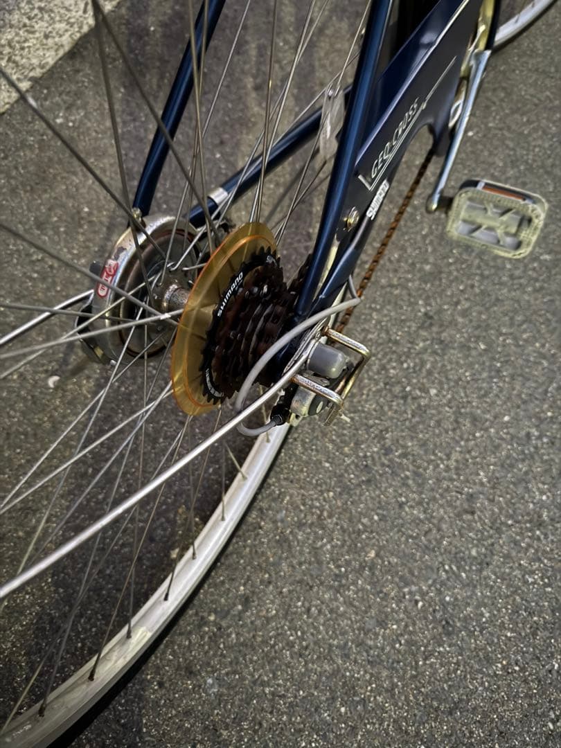 154 自転車 大阪市 【引取り限定】 27インチ 美品 変速付き 車・バイク