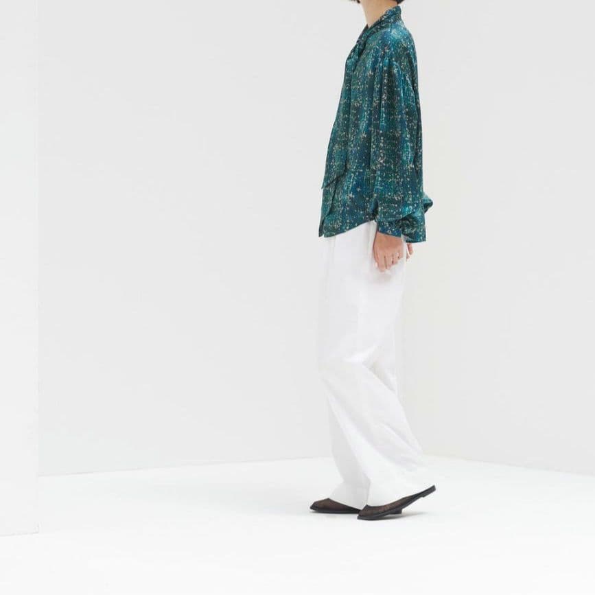 極美品/25AW/HERALBONY/こもれびサテンボウタイシャツ/日本製 - メルカリ