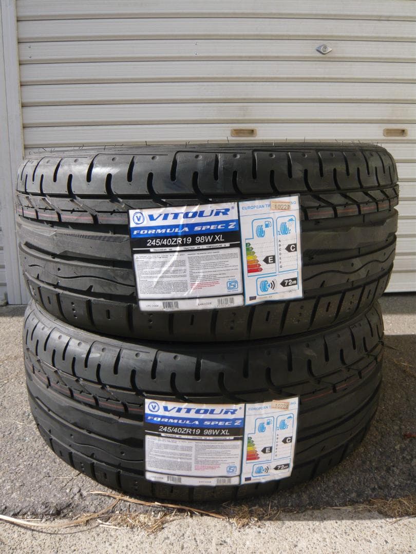 全国送料込☆送料込☆VITOUR☆FORMULASPEC2☆245/40R19 ☆在庫処分!! VITOUR TIRE FORMULA Z 245/40ZR18 タイヤ ヴィツァー