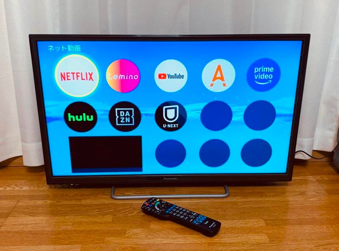 パナソニック 32型 スマートテレビ YouTube等⭕️地上波 2019 年製