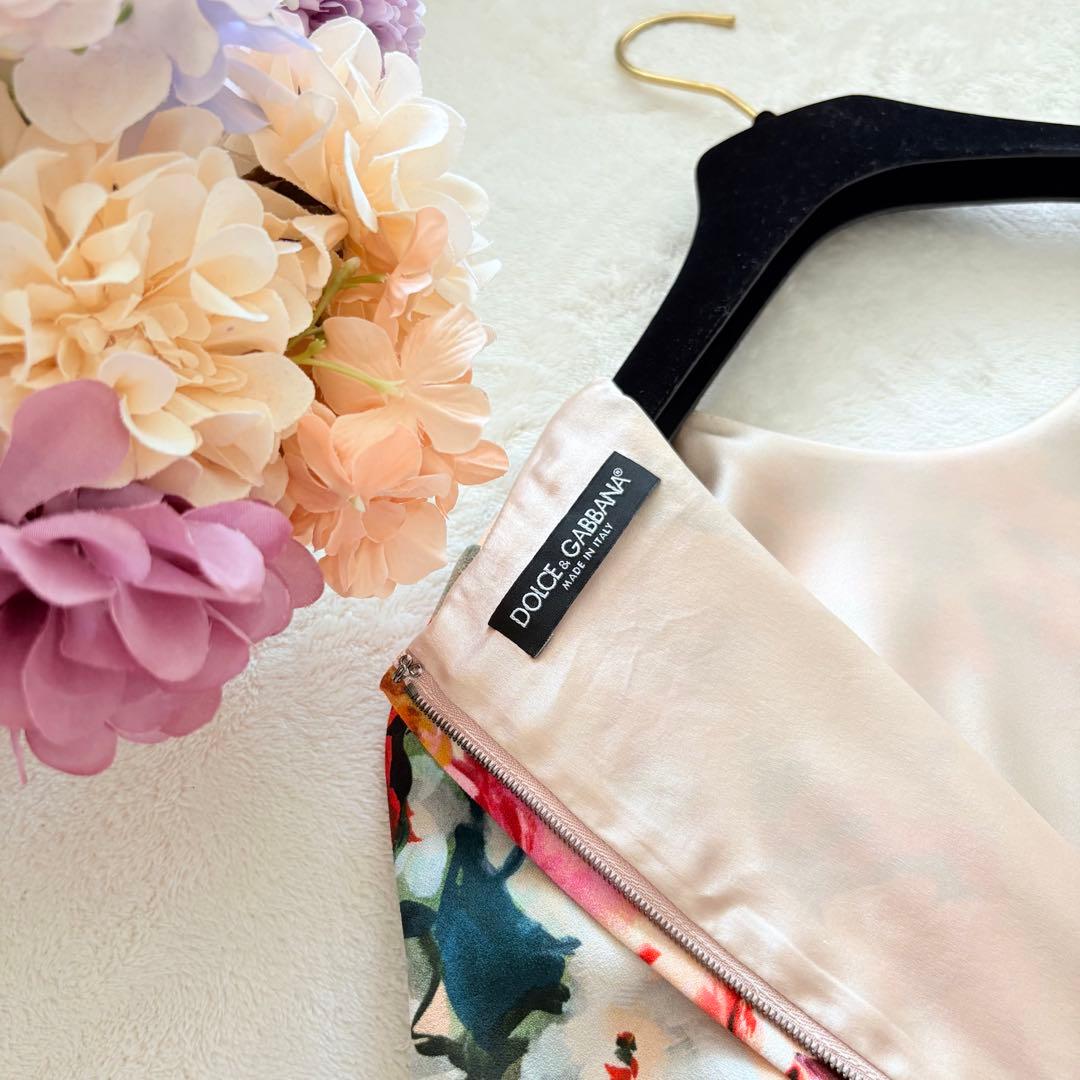 近年モデル 美品 ドルチェ&ガッバーナ 花柄ワンピース 36 フローラル