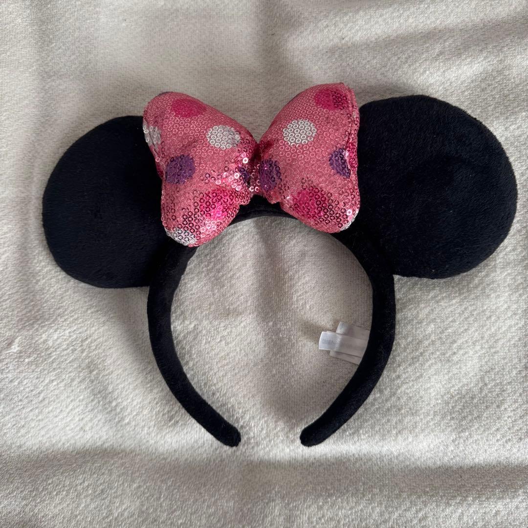 ミニーマウス風カチューシャ 黒とピンク - メルカリ
