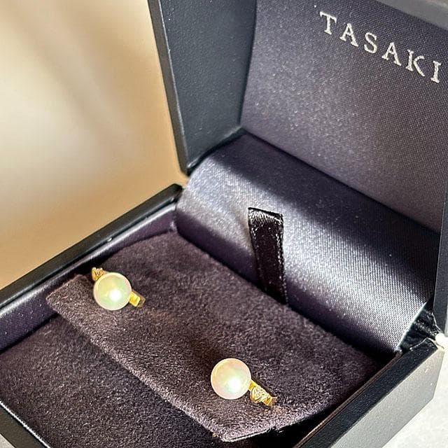 タサキ “プチ” バランス クラス イヤリング（ピアス）ダイヤモンド ＹＧ