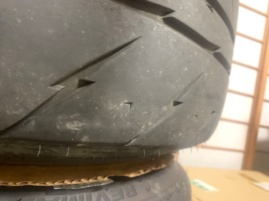 シバタイヤSHIBATIRE R23 225/40/R18 2本セット