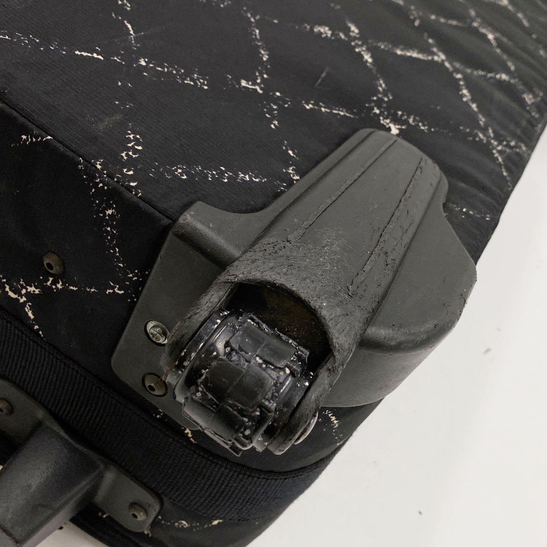 CHANEL シャネル ブラック キャリーケース トラベルライン 5番台