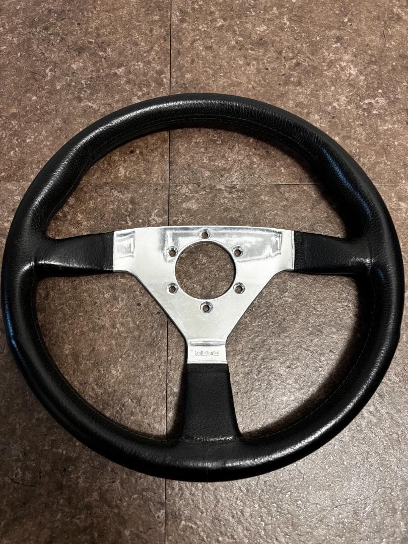 【希少】MOMO ステアリング ヴェローチェ ポリッシュ シルバー 90年12月 2026年最新】Yahoo!オークション -momoステアリング ヴェローチェの