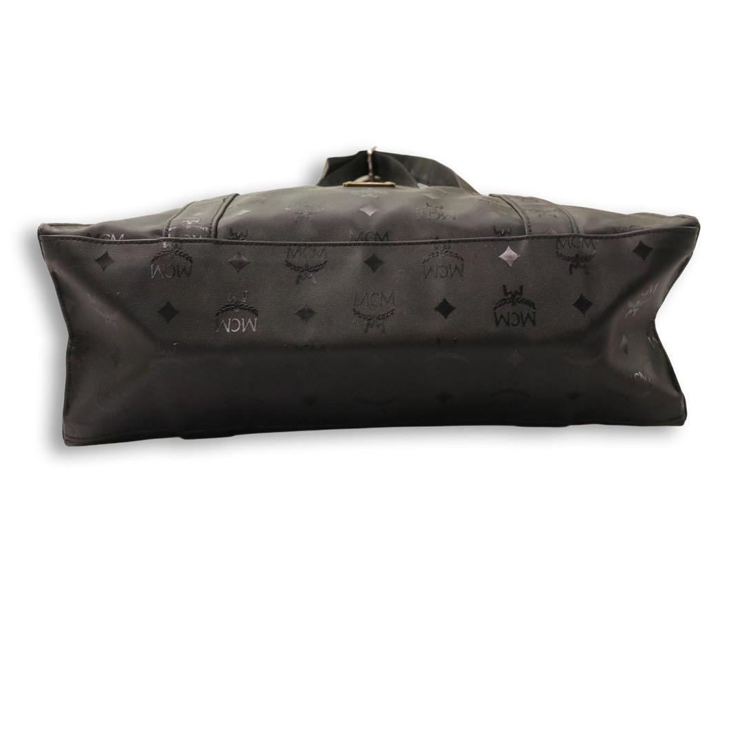 MCM モノグラム トートバッグ ヴィセトス 総柄 黒 ゴールド金具 肩掛け