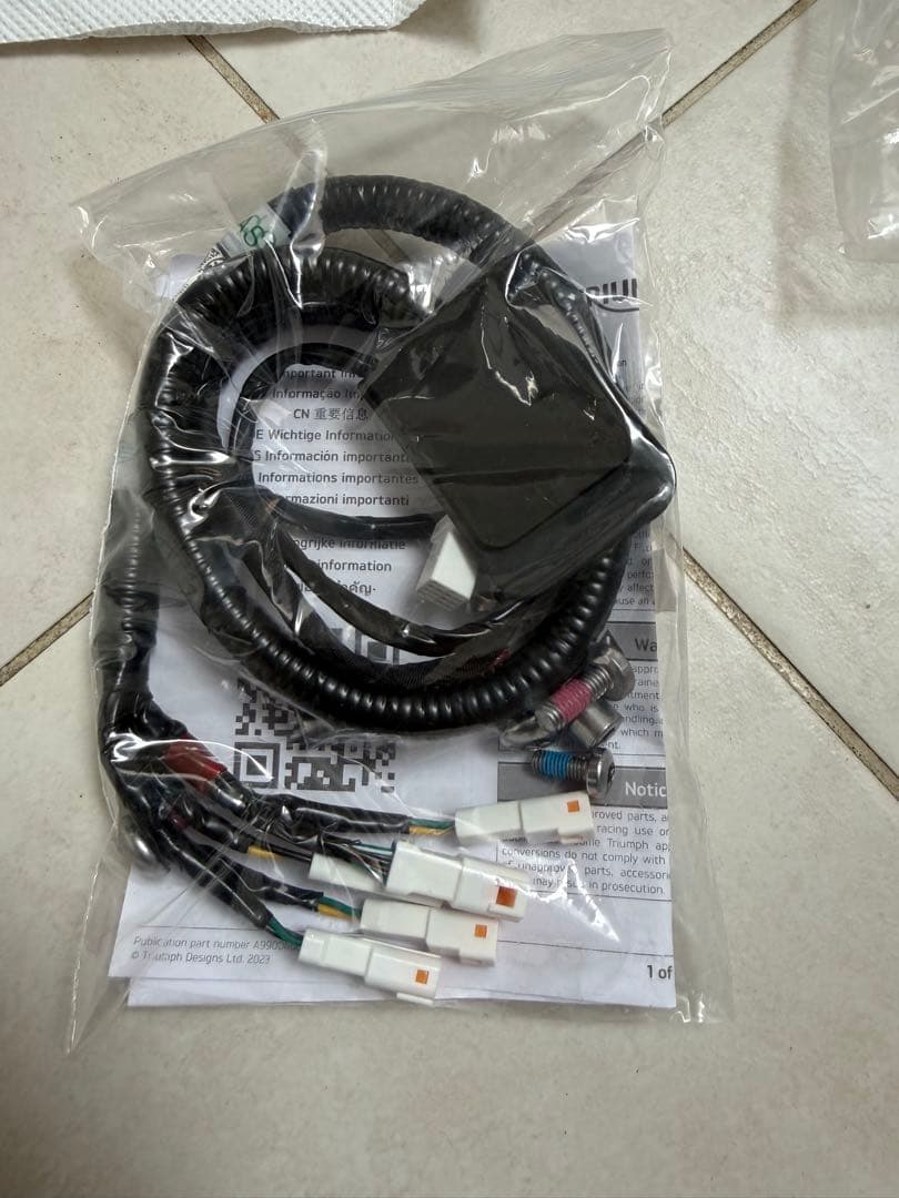 トライアンフ ボンビネルボバー2025 LEDウインカーカスタムセット※お値