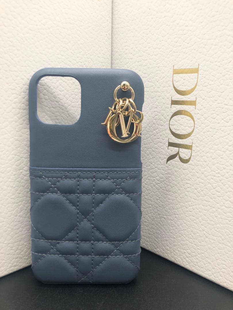 Dior キルティングレザー iPhone 11 Proケース キルティング レザー調 ケース （ホワイトベージュ ピンク ブラック