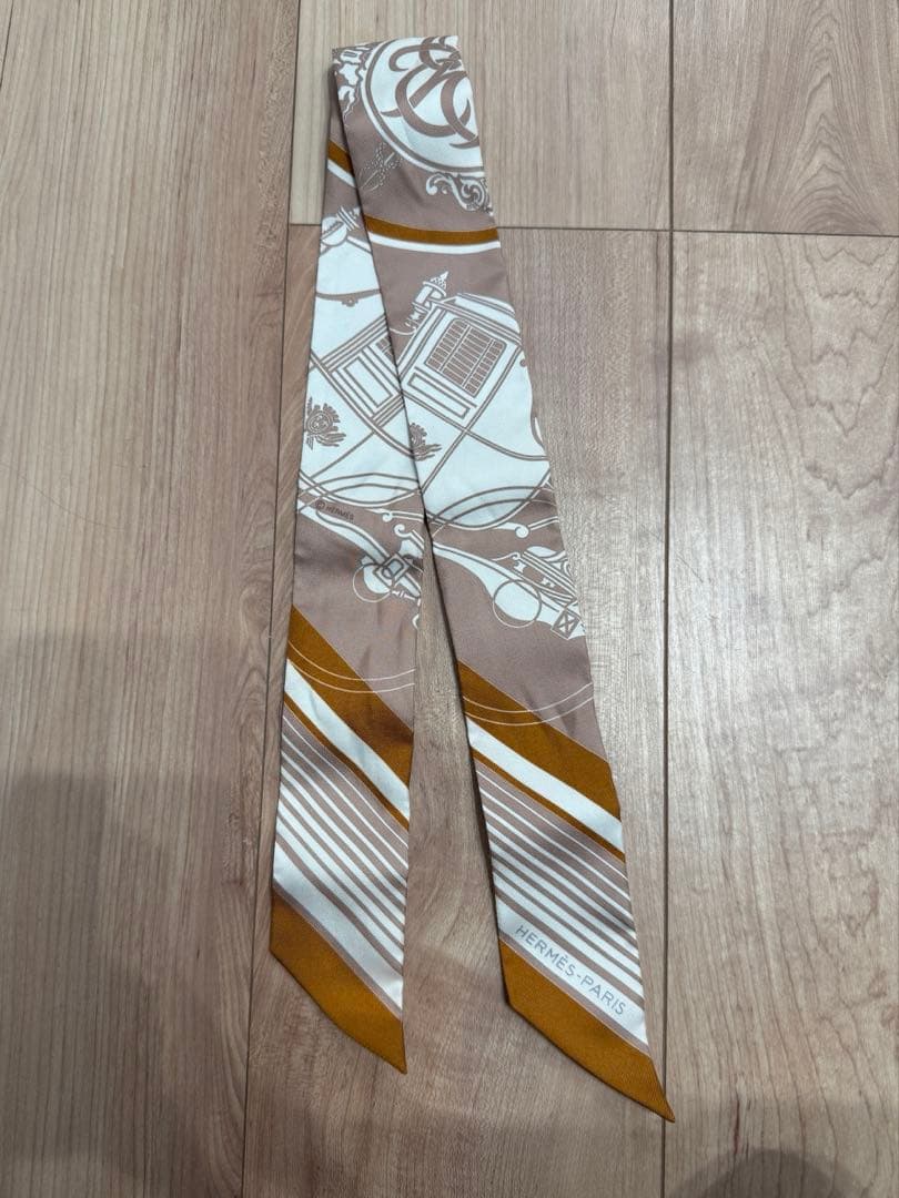 エルメス　HERMES ツイリー　エクスリブリス　ベージュ 楽天市場】≪新品≫ エルメス ツイリー エクスリブリス ベージュ