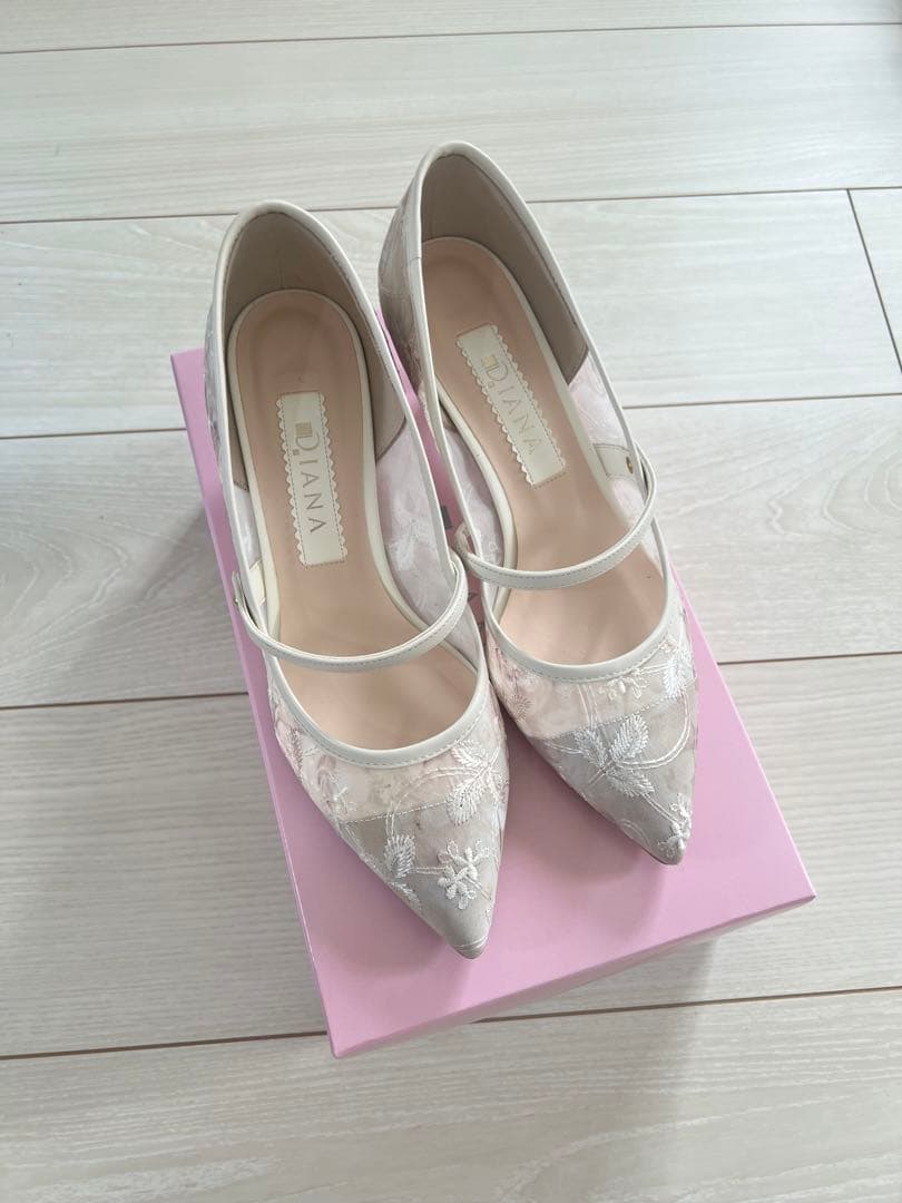 【DIANA】《ブーケコレクション》メリージェーンパンプス アイボリーブーケ