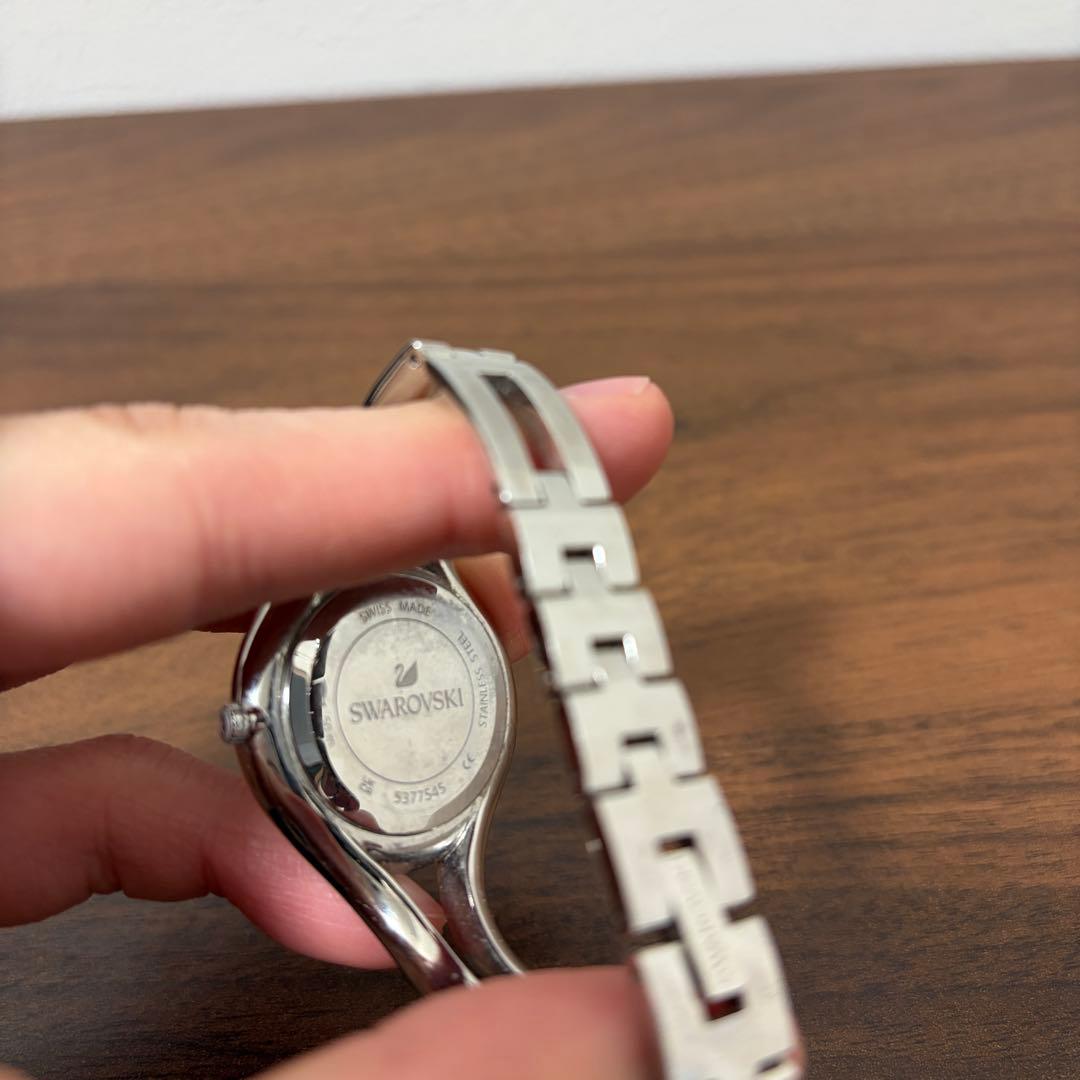 SWAROVSKI】 腕時計 シルバー 30mm クリスタル スイス製 - メルカリ