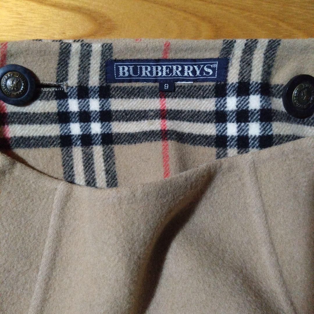 ゆ*き様 バーバリーラップスカート リバーシブル - メルカリ