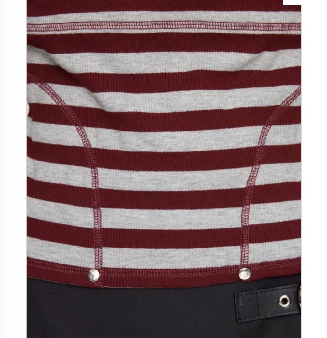 新品未使用LAGUA GEM FRONT CROSS BORDERフーディ赤 - メルカリ