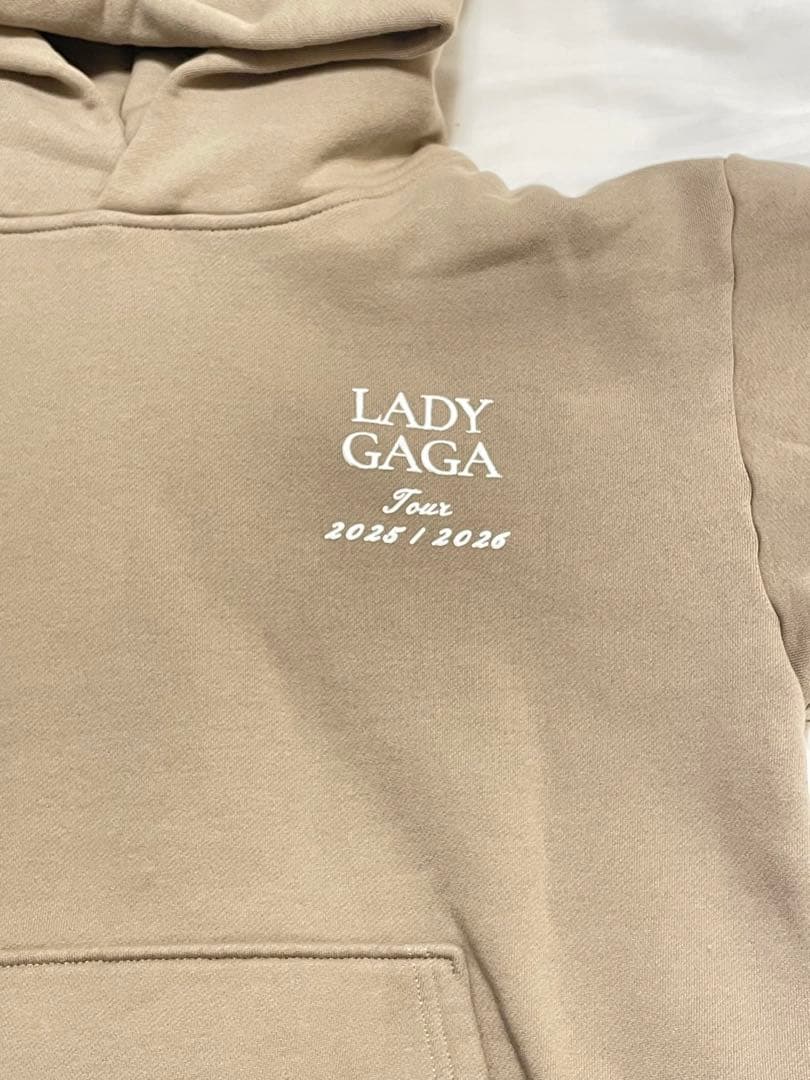 未使用】Sサイズ Lady Gaga OPERA HAUS HOODIE - メルカリ