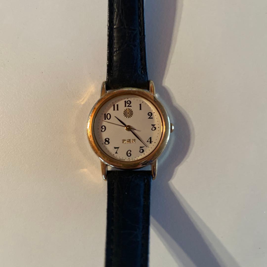 SEIKO 衆議院 腕時計 ゴールド 菊紋 限定 ホワイト レア•希少】SEIKO 衆議院 腕時計 ゴールド 菊紋 限定 ホワイト - メルカリ