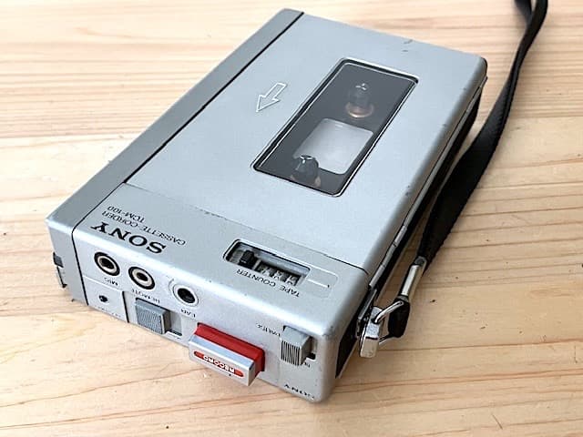 木木 整備済完全動作品 SONY TCM-100 プレスマン ストラップ