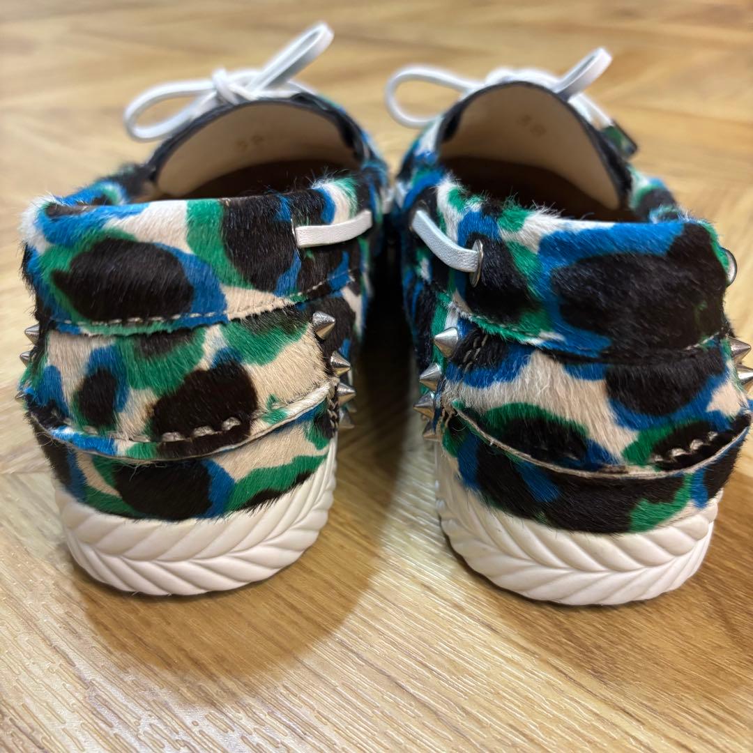 美品】クリスチャンルブタン ヒョウ柄 ハラコ ローファー 約24cm 赤