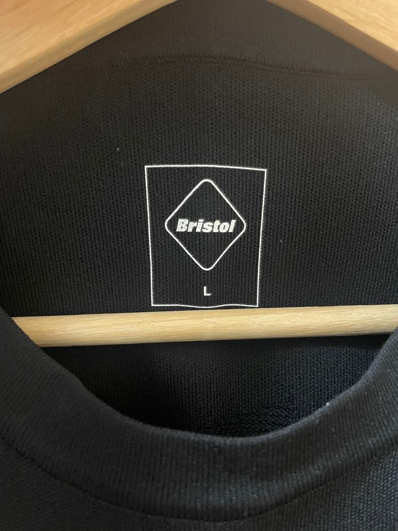 F.C.Real Bristol テックニット クルーネック トップ